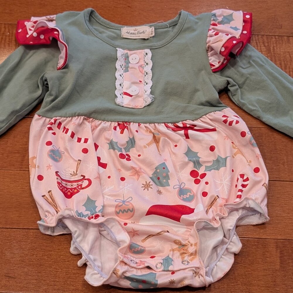 Marie Nicole Holiday Green/Pink Bubble Romper 18/24m